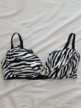 Aimerfeel Japan Gyaru Satin Zebra Bra With Rhinestone Buckle Lace Trim